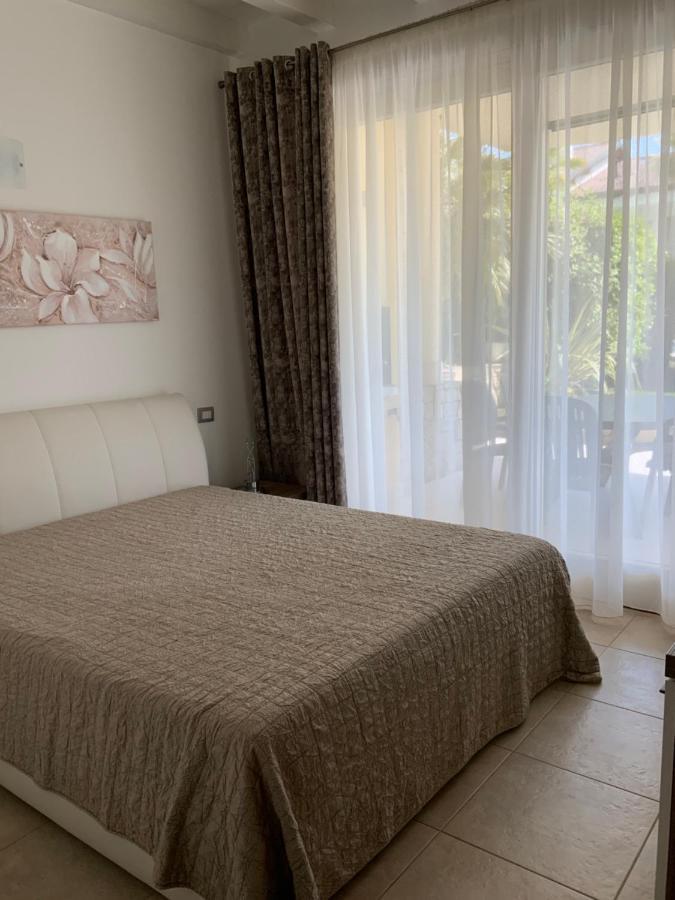King' S Apartment Σιρμιόνε Εξωτερικό φωτογραφία