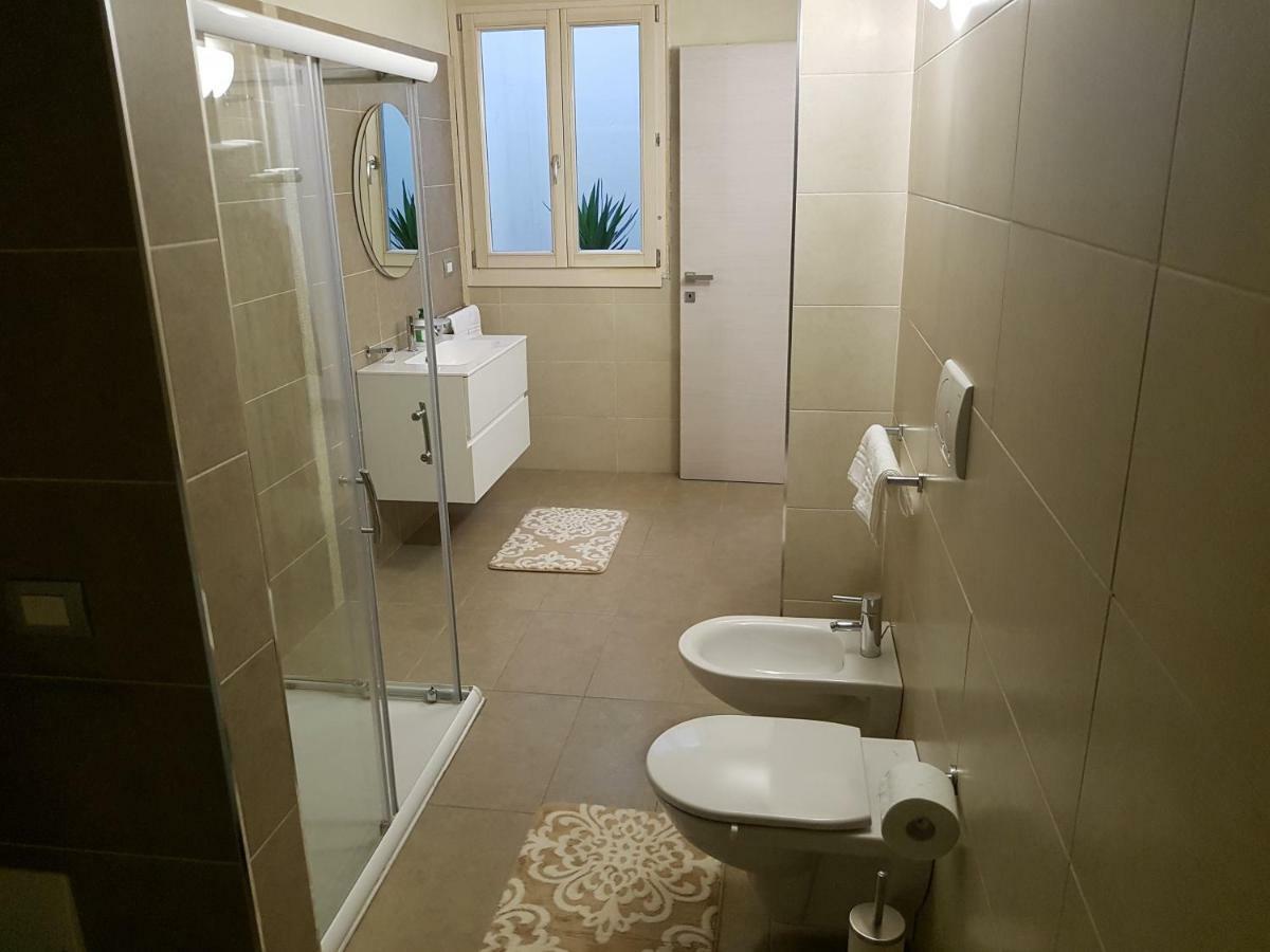 King' S Apartment Σιρμιόνε Εξωτερικό φωτογραφία